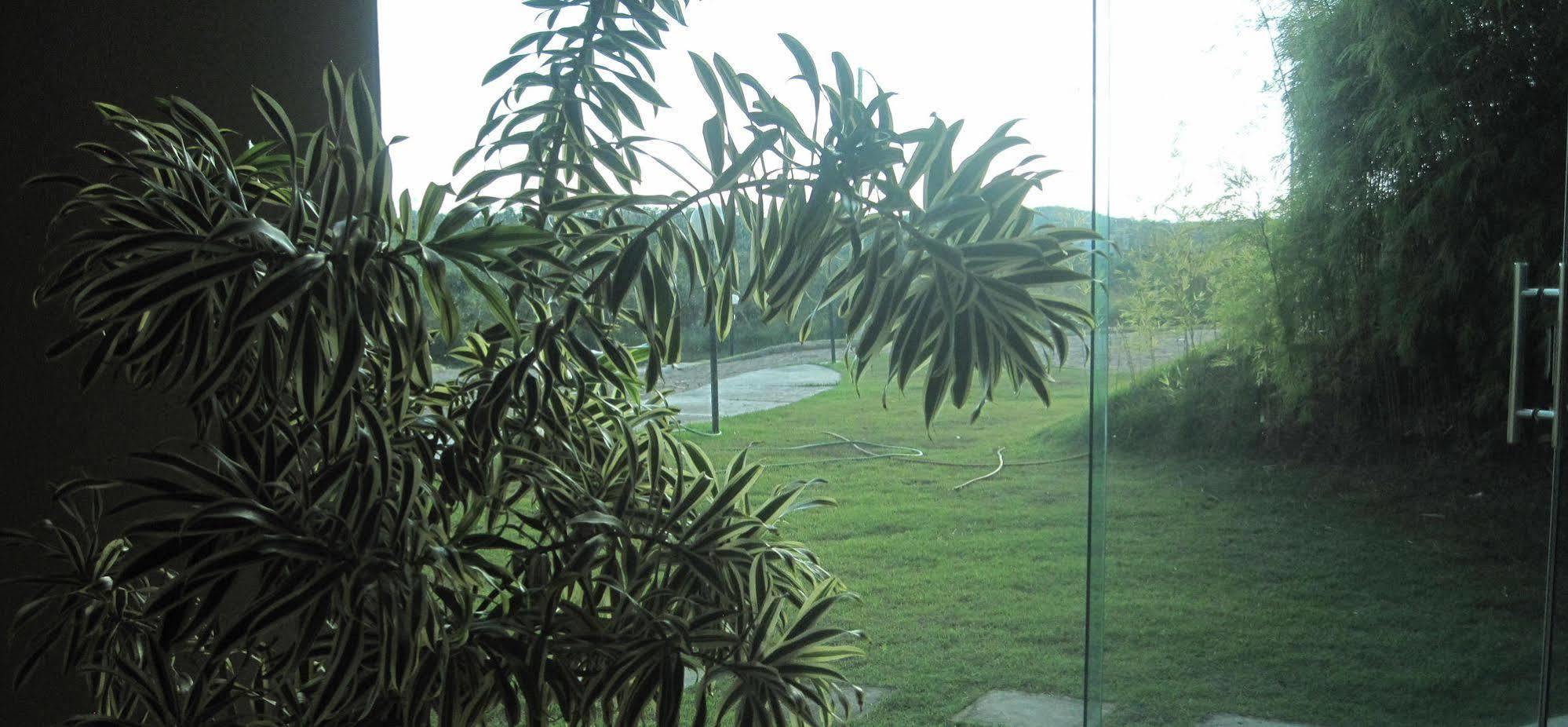 Hotel Mirante Sao Bras São Brás do Suaçuí Buitenkant foto